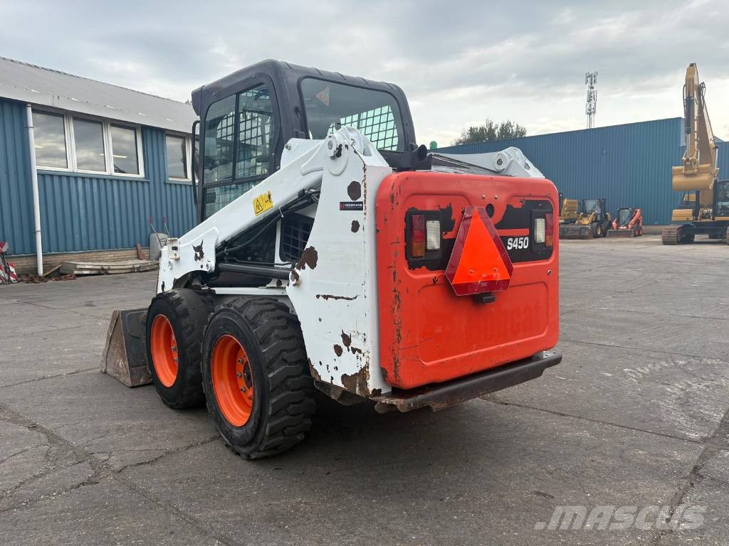 Bobcat S 450 (LOW HOURS - 2 SPEED) Skid steer mini nakladalci