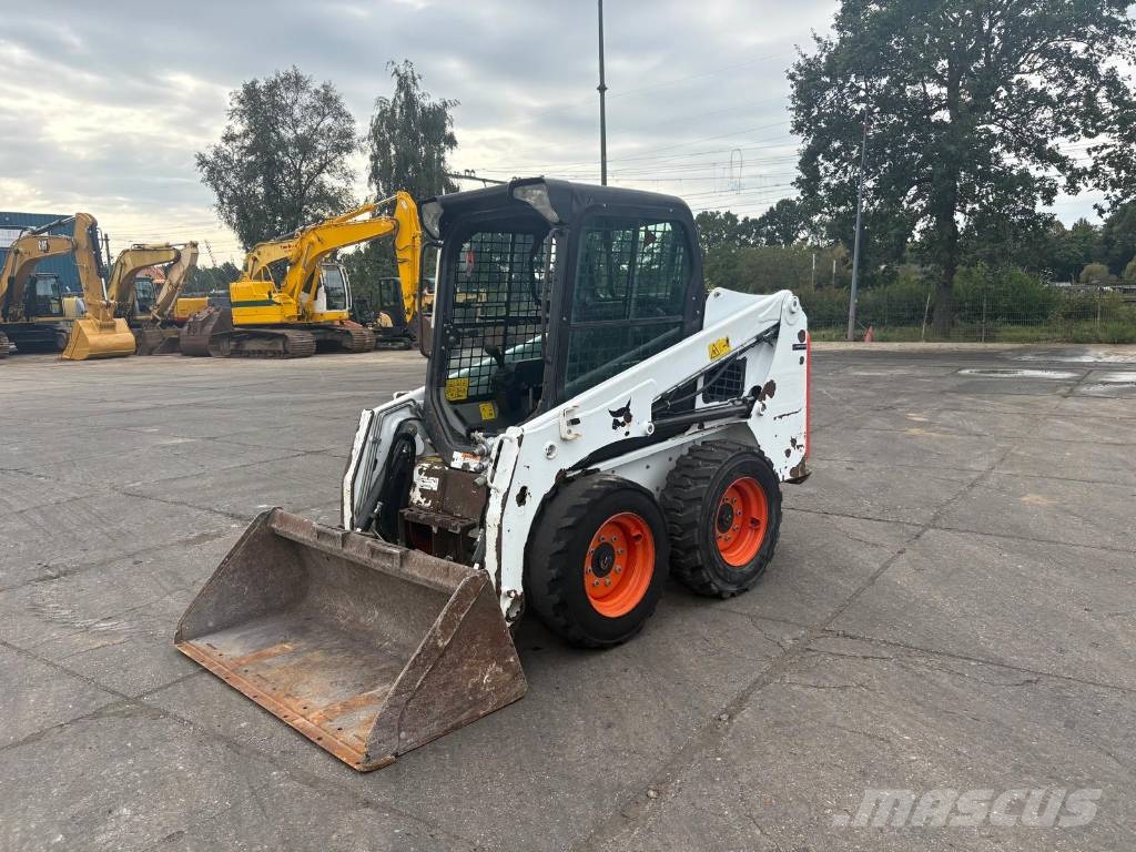 Bobcat S 450 (LOW HOURS - 2 SPEED) Skid steer mini nakladalci