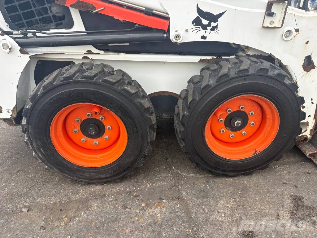 Bobcat S 450 (LOW HOURS - 2 SPEED) Skid steer mini nakladalci
