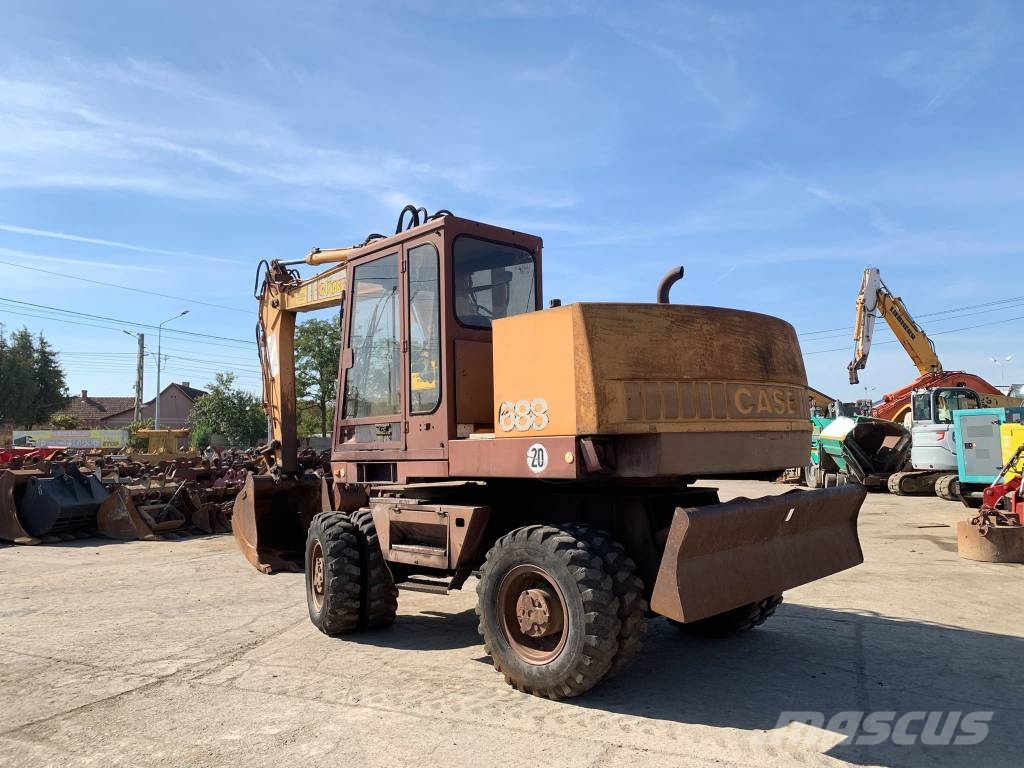 Case Poclain 688 Excavatoare cu roti