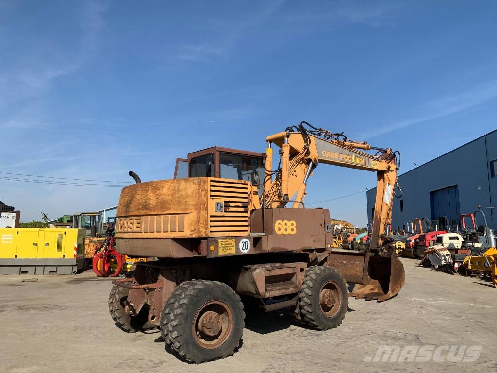 Case Poclain 688 Excavatoare cu roti