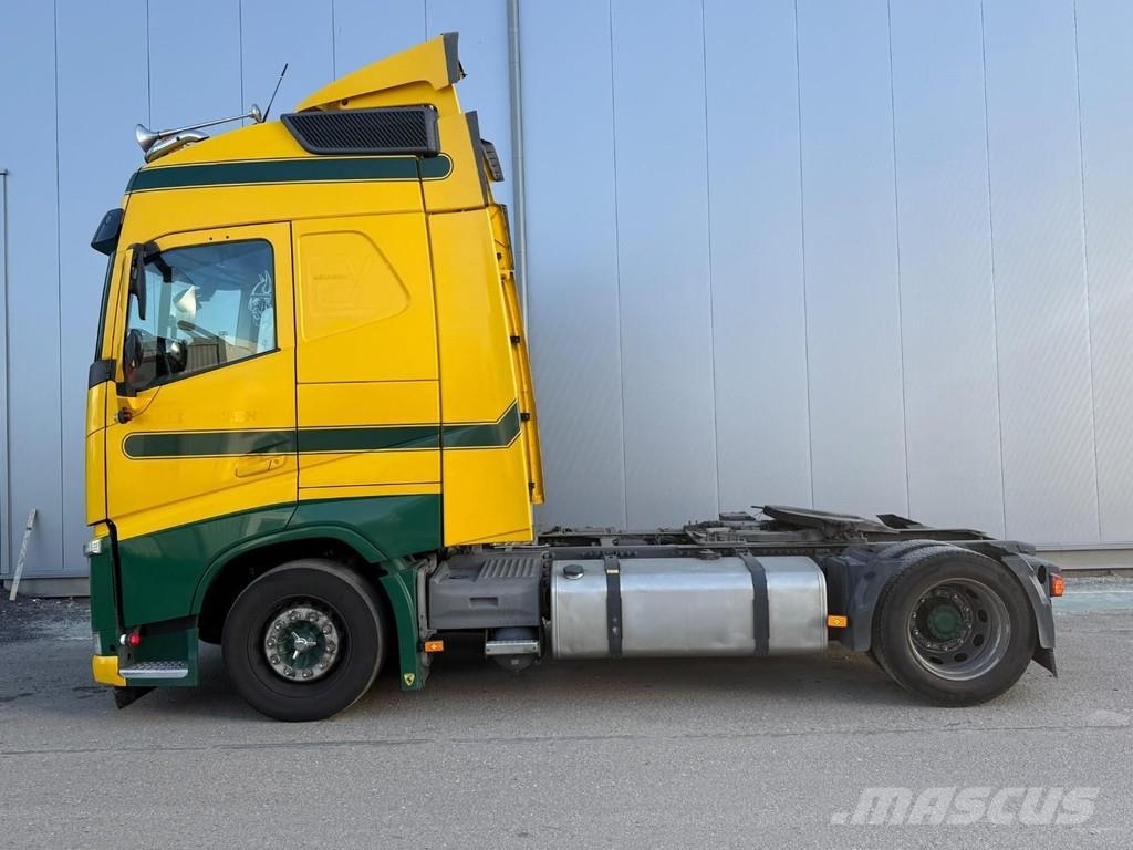 Volvo FH 460 4X2 EURO 6 MEGA + LIFTING DISH (HEFSCHOTEL) Sadulveokid