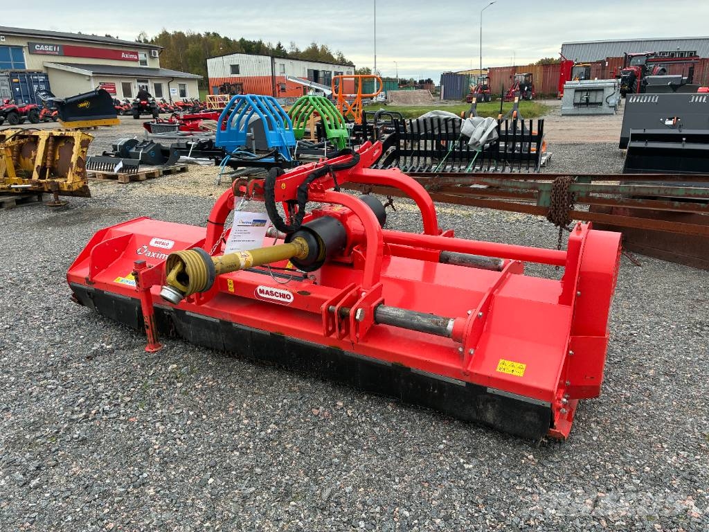 Maschio Bufalo 300 Karjamaade niidukid / pealselõikurid