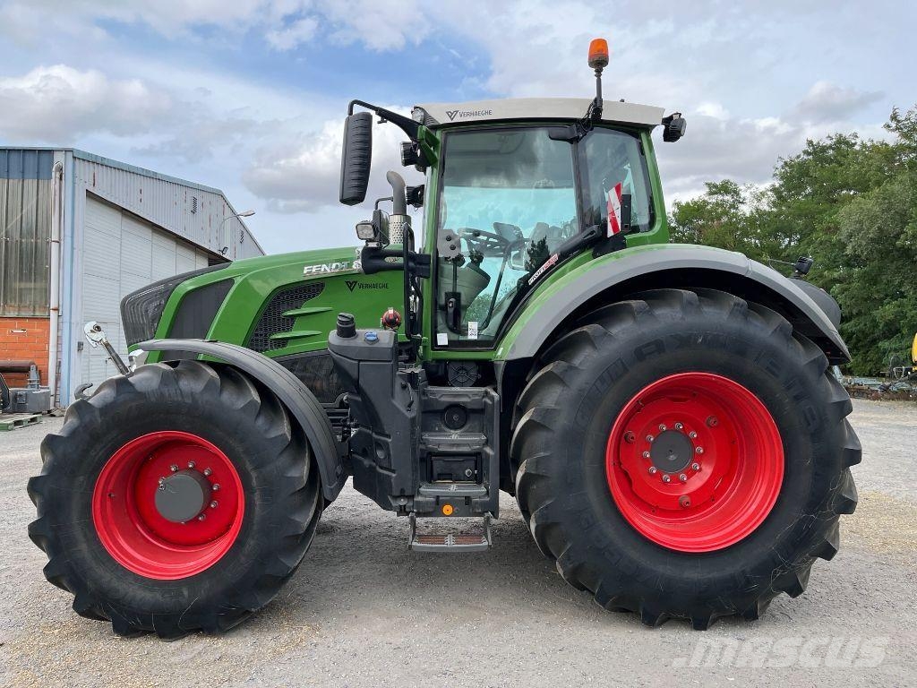 Fendt 826 VARIO PROFI + Traktorer