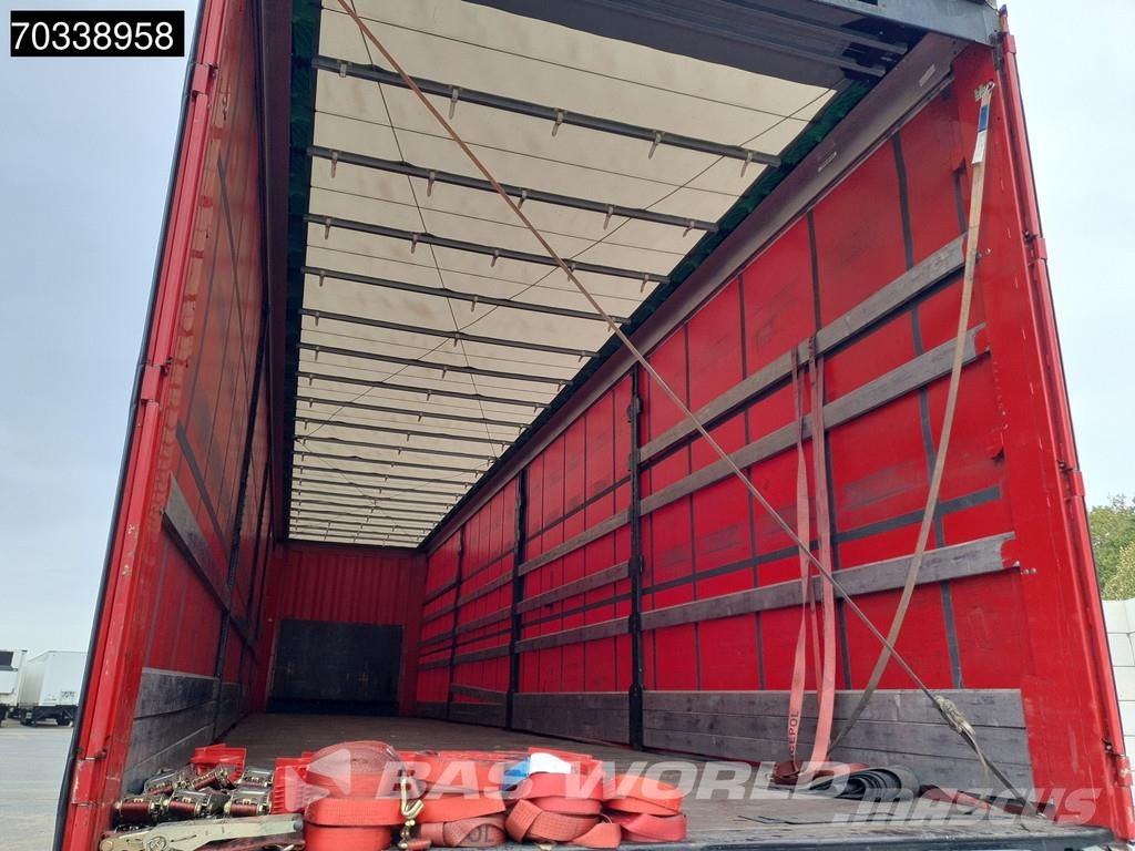 Krone SD Lift Axle MOT 03/27 Tentpoolhaagised