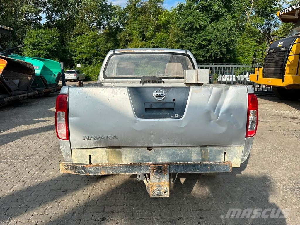 Nissan Navara D40 Kistehergépjárművek