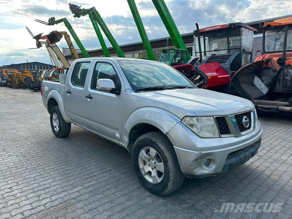 Nissan Navara D40 Kistehergépjárművek