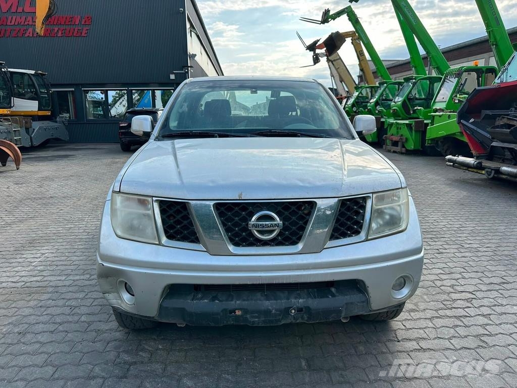Nissan Navara D40 Kistehergépjárművek