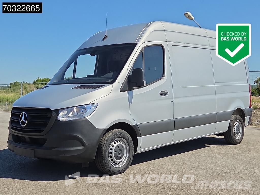 Mercedes-Benz Sprinter 215 CDI Automatik 150PS L2H2 Klima Kamera Panel vans