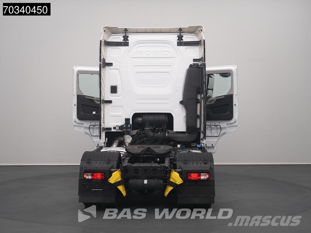 Ford F-Max 500 4X2 Retarder 2xTanks Standklima ACC Navi Тягачі