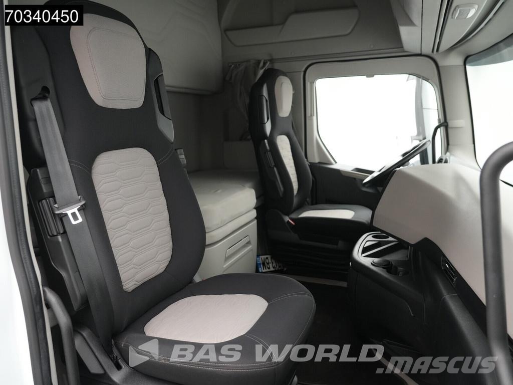 Ford F-Max 500 4X2 Retarder 2xTanks Standklima ACC Navi Тягачі
