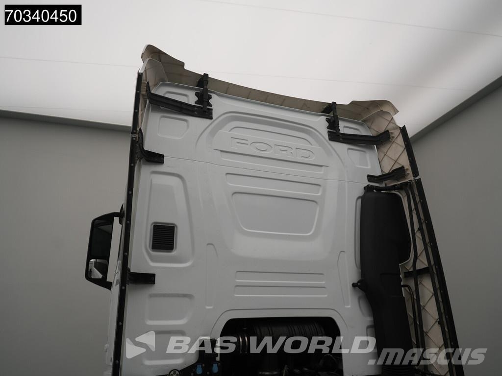 Ford F-Max 500 4X2 Retarder 2xTanks Standklima ACC Navi Тягачі