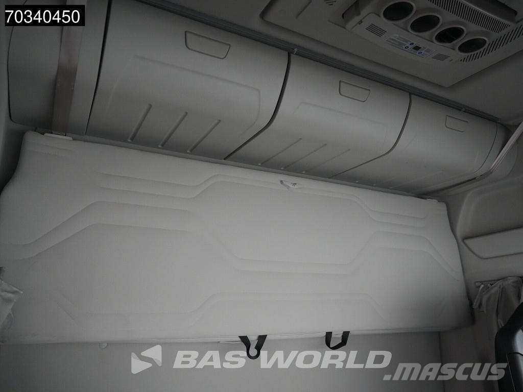 Ford F-Max 500 4X2 Retarder 2xTanks Standklima ACC Navi Тягачі
