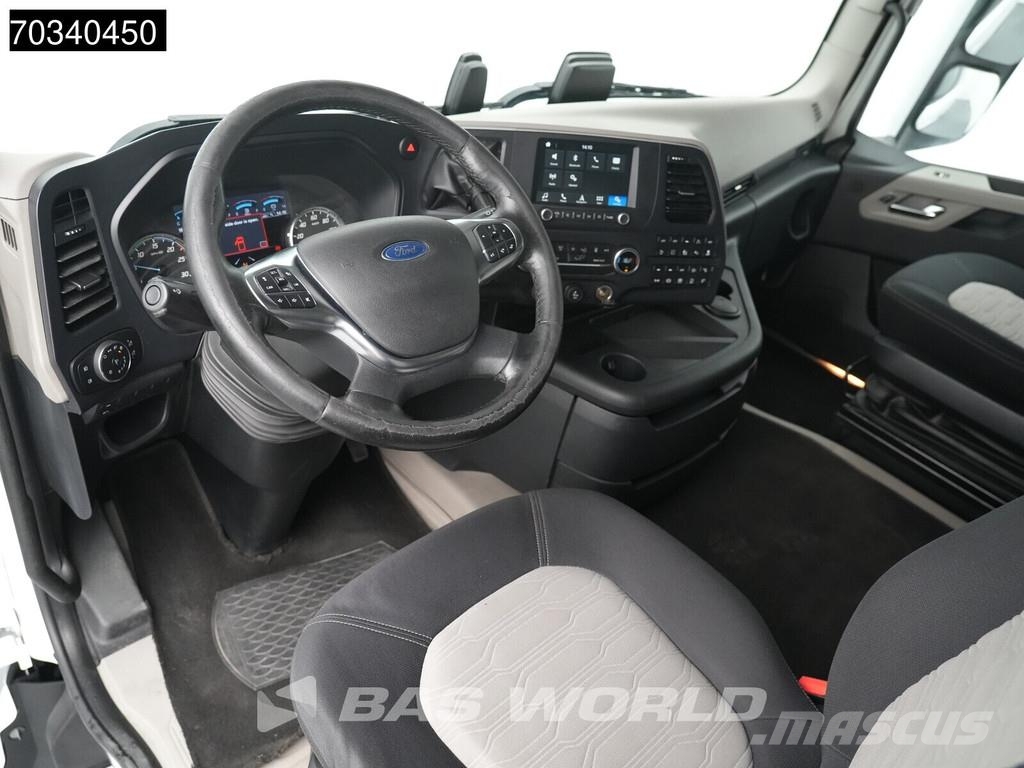 Ford F-Max 500 4X2 Retarder 2xTanks Standklima ACC Navi Тягачі