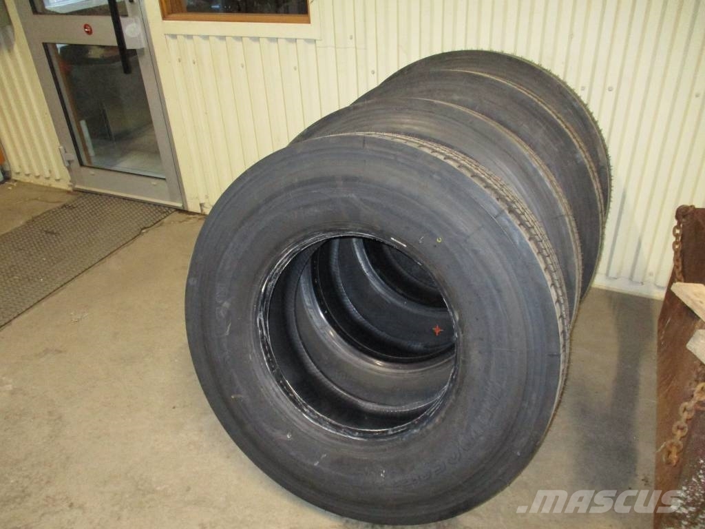 Bridgestone R-Steer 315/80R22,5 Neumáticos, ruedas y llantas