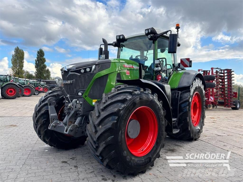 Fendt 936 VARIO GEN7 PROFI PLUS Traktoren