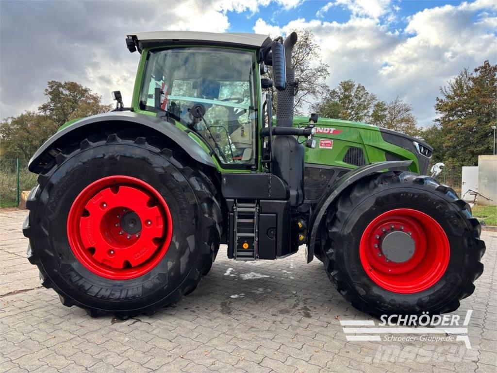 Fendt 936 VARIO GEN7 PROFI PLUS Traktoren