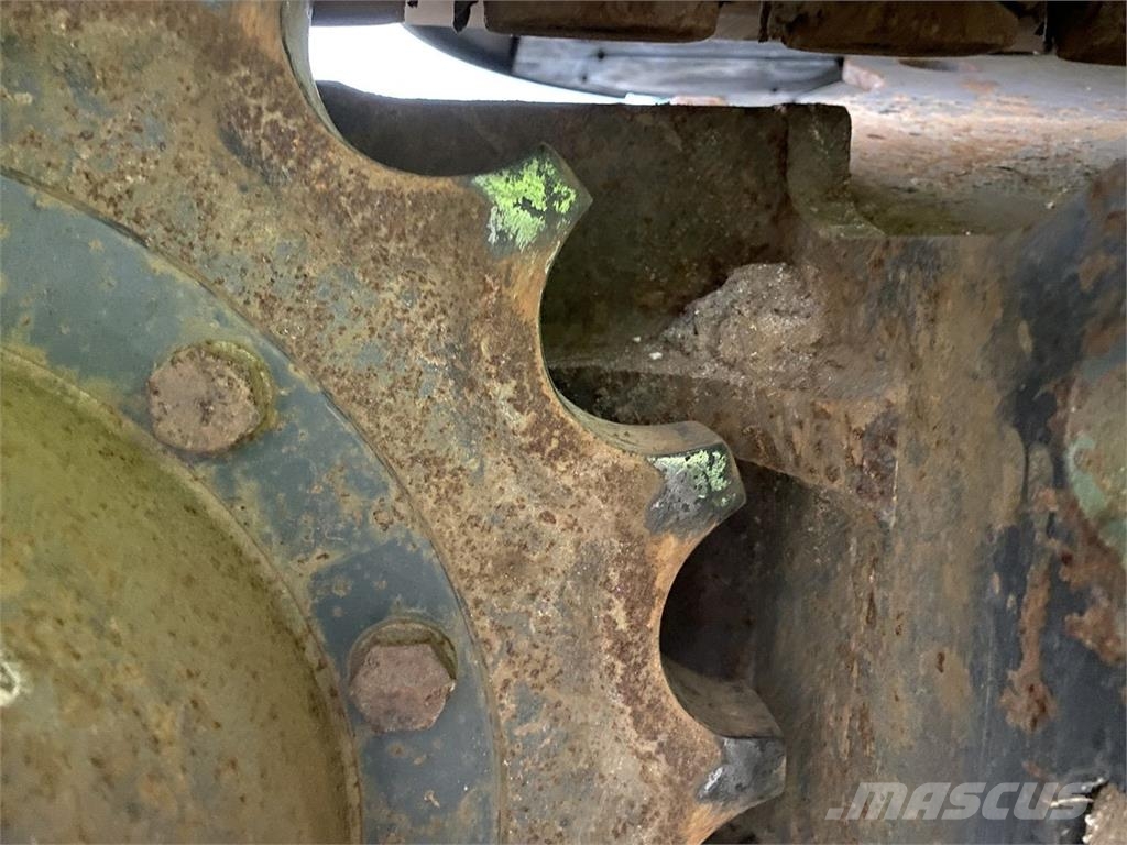 Yanmar VIO80-1A Kolesové rýpadlá
