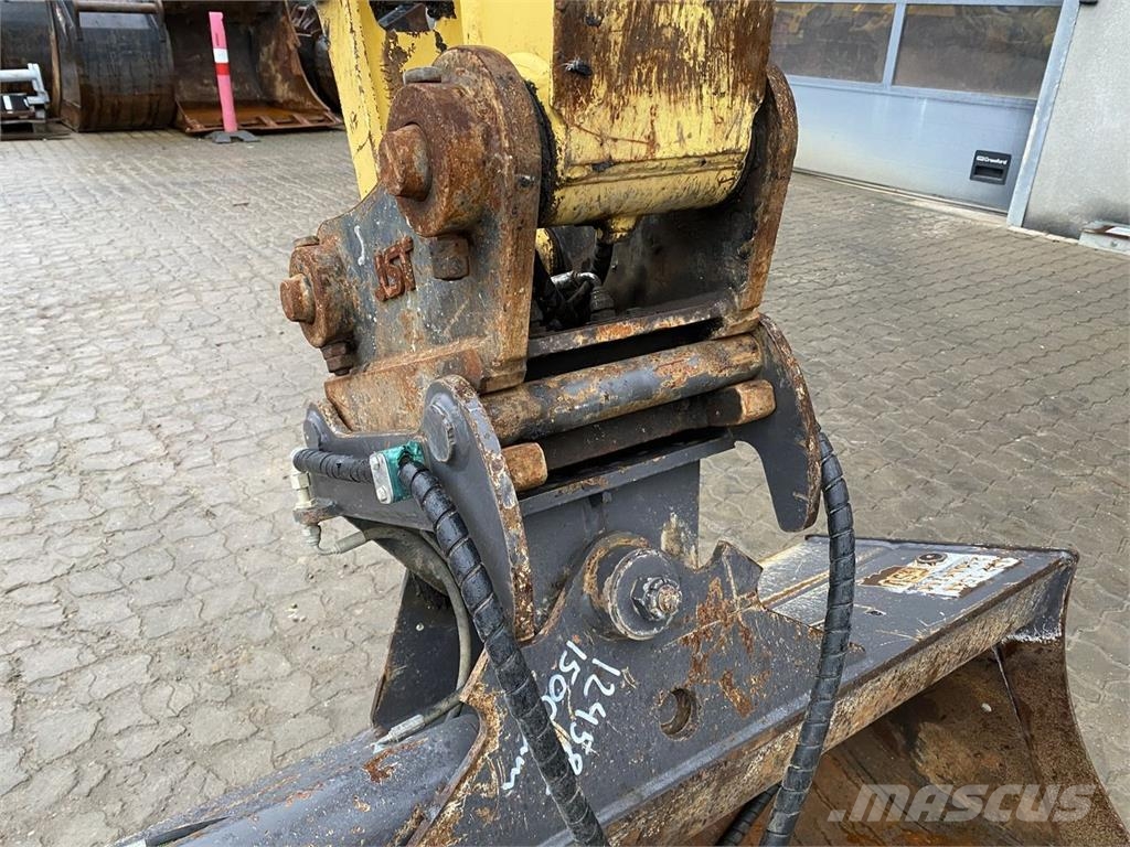 Yanmar VIO80-1A Kolesové rýpadlá