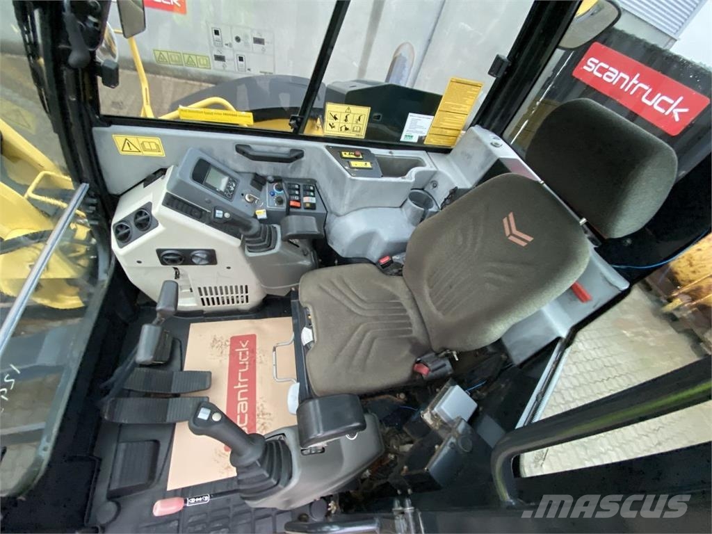 Yanmar VIO80-1A Kolesové rýpadlá