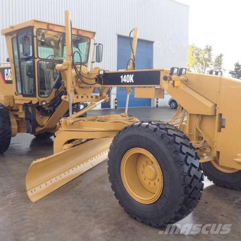 CAT 140 K モーターグレーダー