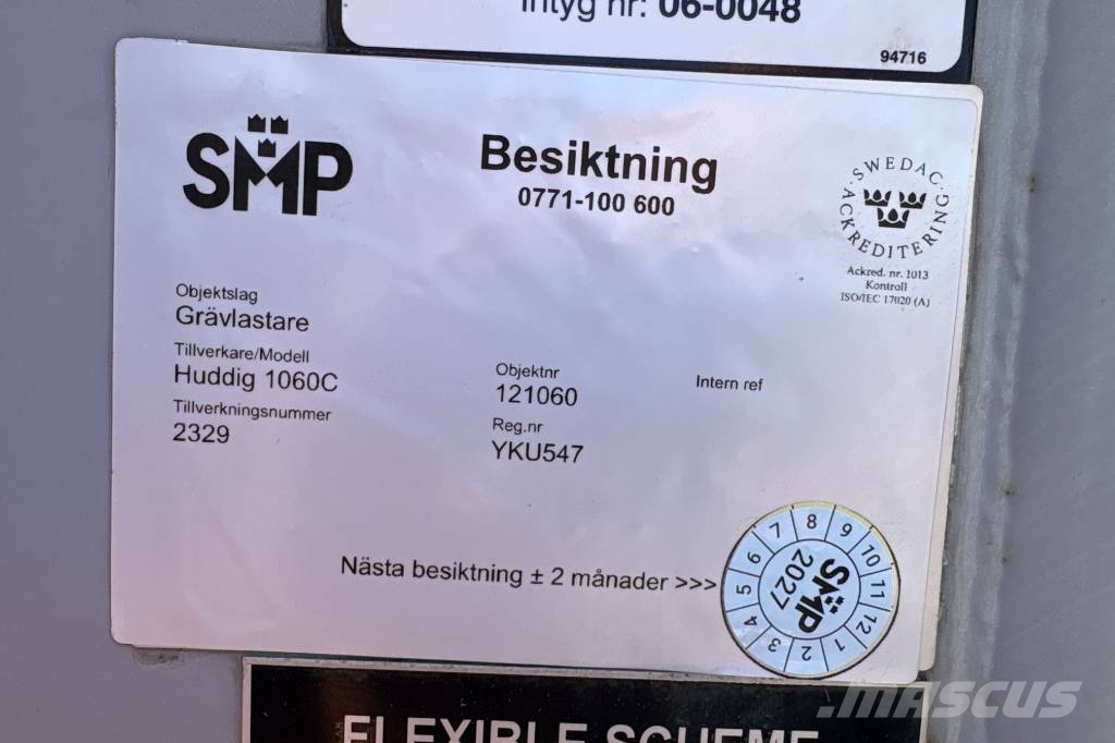 Huddig 1060C, Bra skick, Nya Däck Grävlastare
