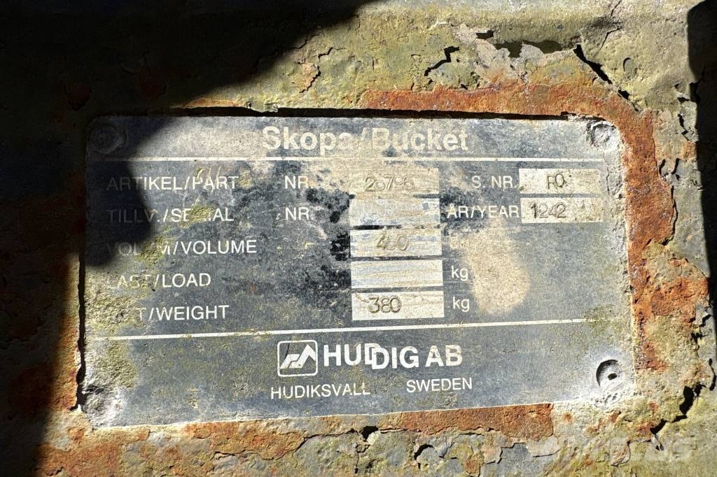 Huddig 1060C, Bra skick, Nya Däck Grävlastare