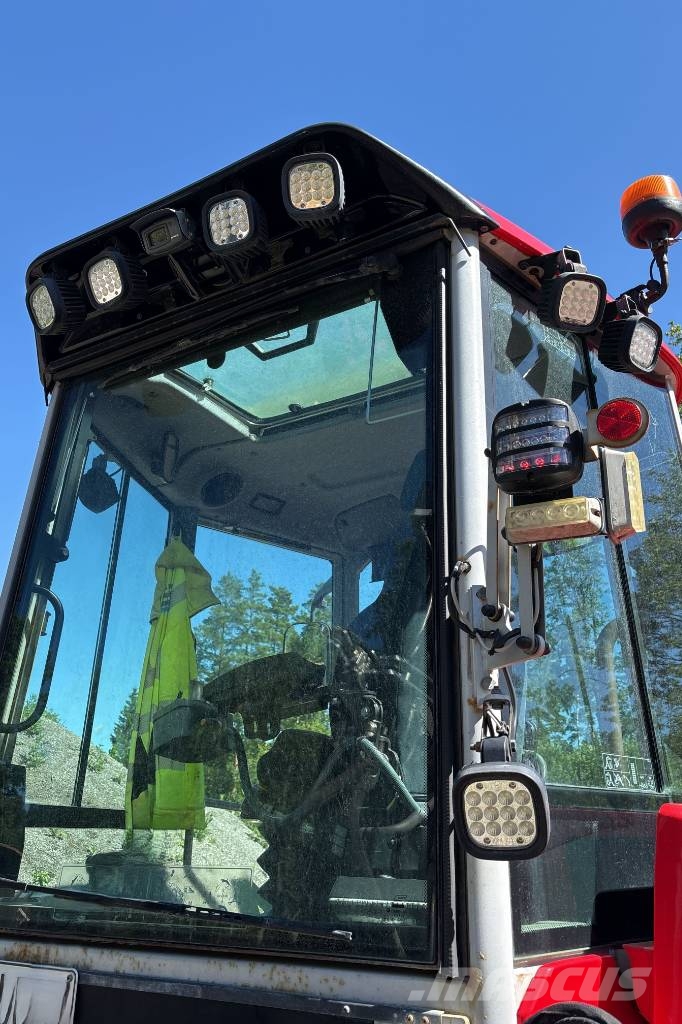 Huddig 1060C, Bra skick, Nya Däck Grävlastare