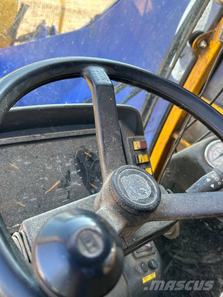 Smax Classic 240 Pašarų maišytuvai-dalytuvai