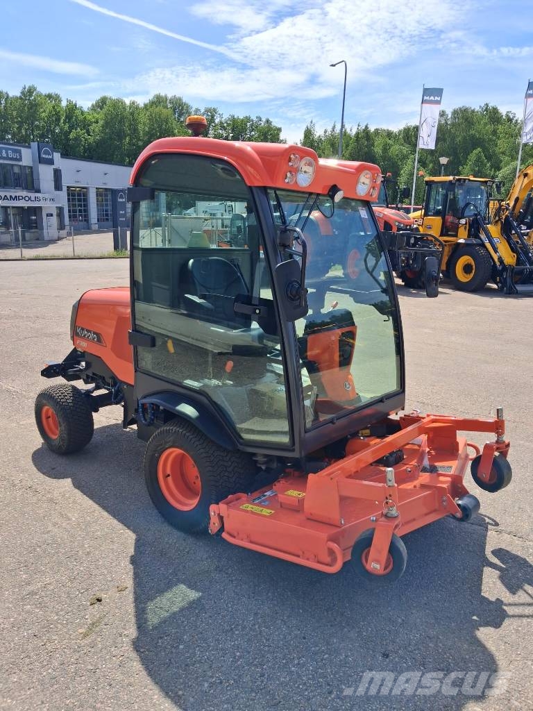 Kubota F 391 ركوب الحشائش