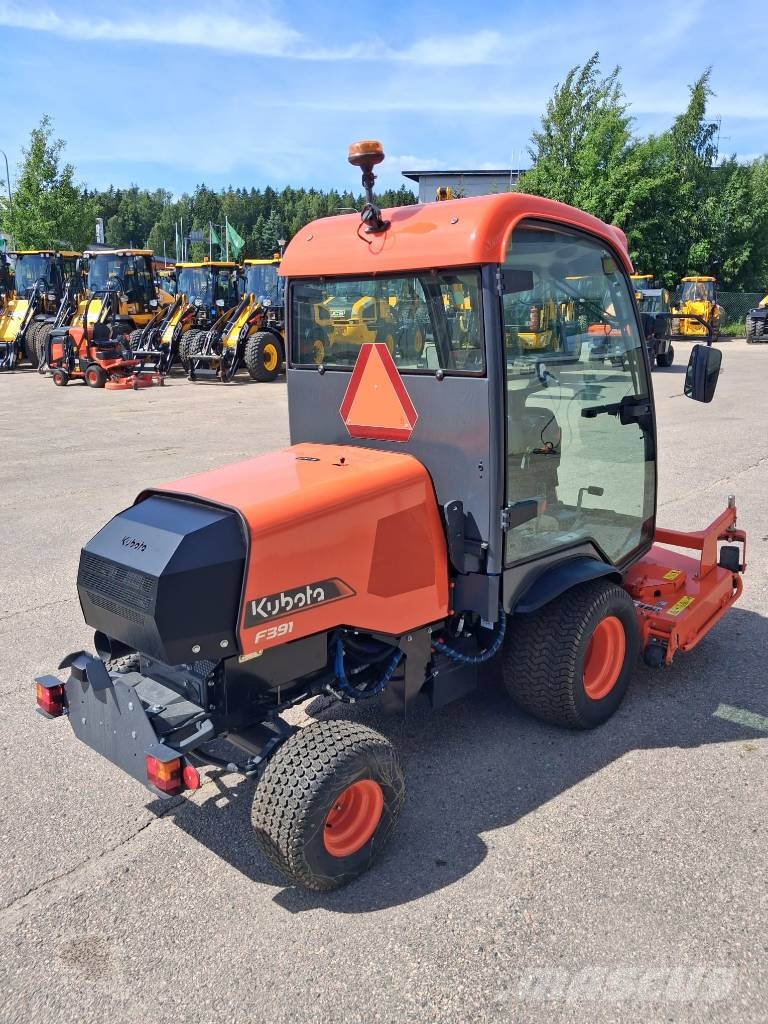 Kubota F 391 ركوب الحشائش