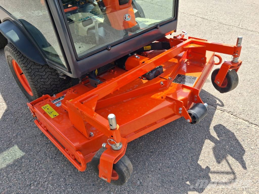 Kubota F 391 ركوب الحشائش