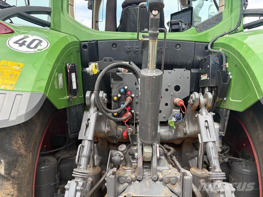 Fendt 716 VARIO POWER Traktoren