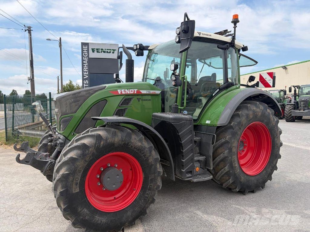 Fendt 716 VARIO POWER Трактори