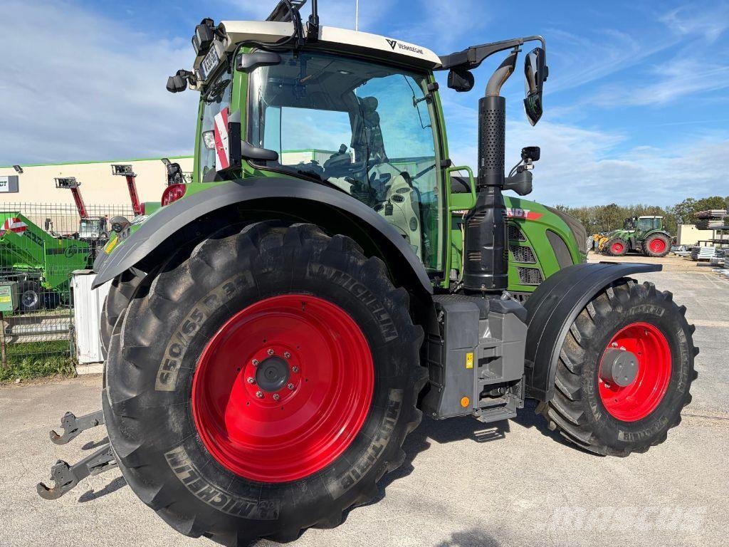 Fendt 716 VARIO POWER Tractors