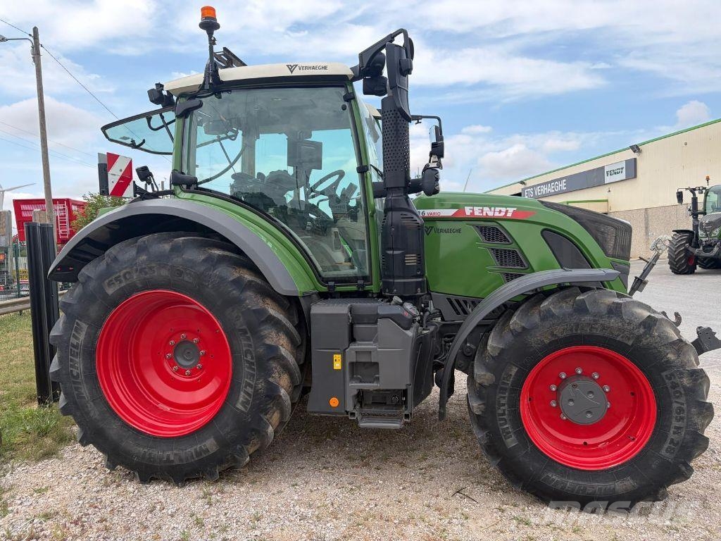 Fendt 716 VARIO POWER Трактори