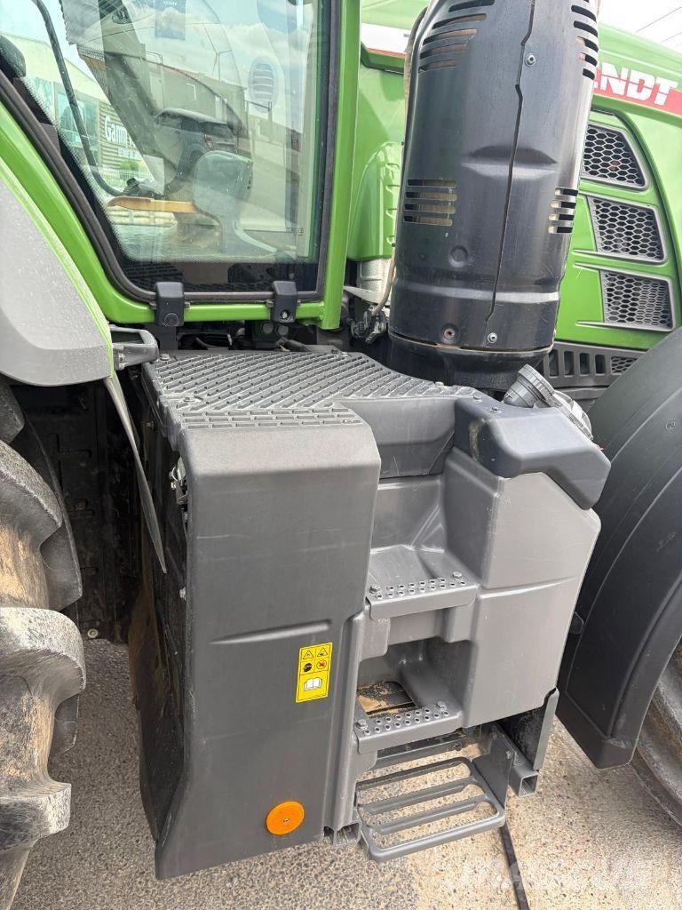 Fendt 716 VARIO POWER Traktori