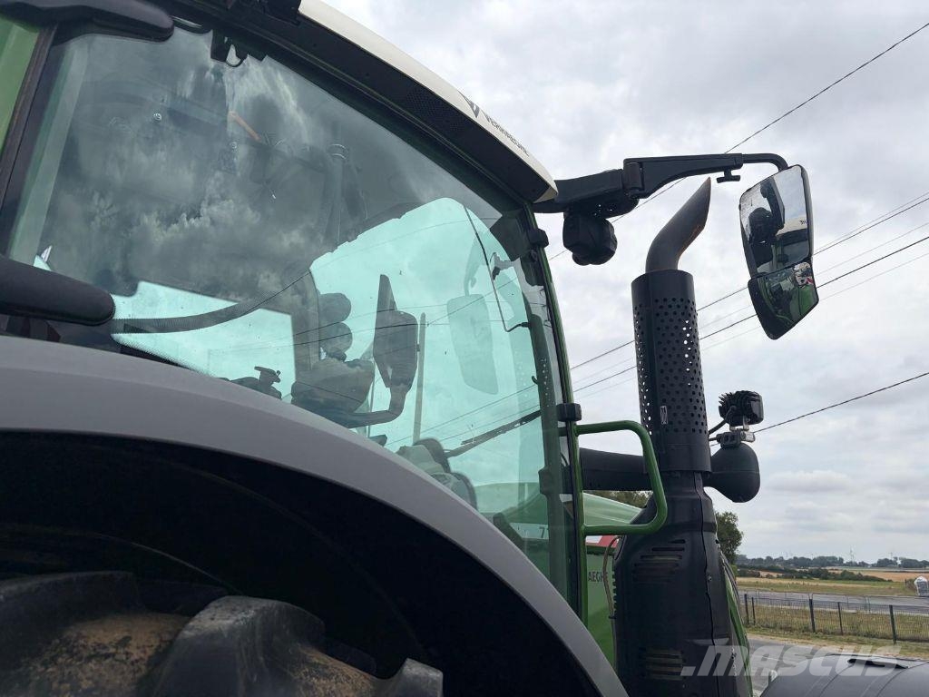 Fendt 716 VARIO POWER Трактори