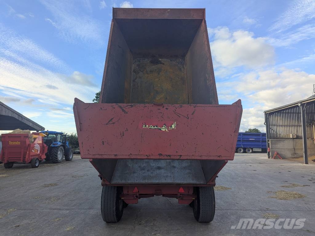 Herbst TWIN AXLE DUMP TRAILER Tipper trucks