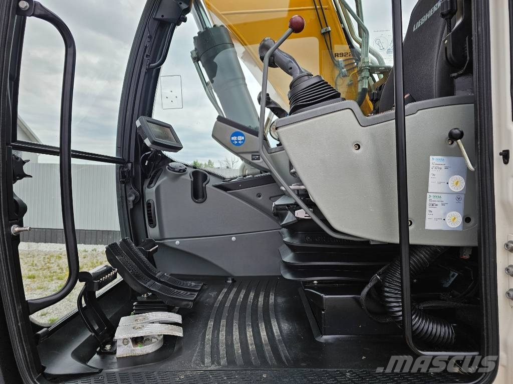 Liebherr R 922 Vikšriniai ekskavatoriai