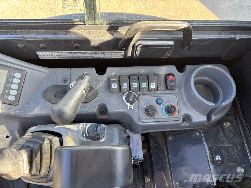 Yanmar VIO38-6 حفارات صغيرة أقل من 7 طن (حفارات صغيرة)