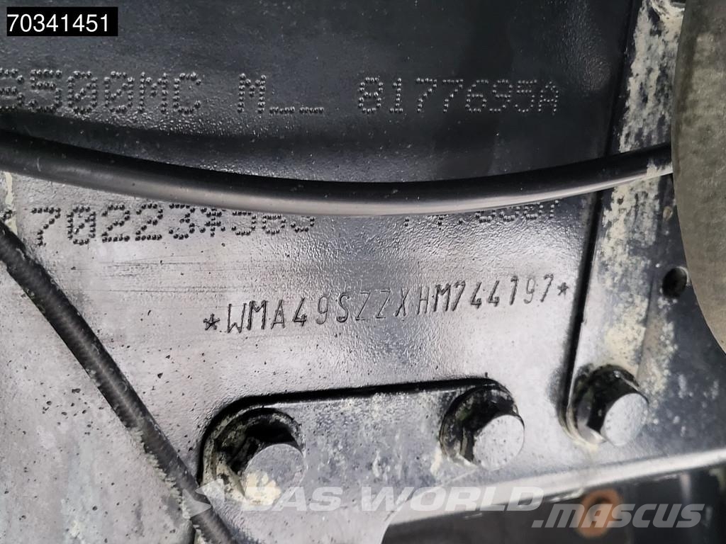 MAN TGS 32.420 8X4 9m3 Stetter AM 9 FHC LL Steel suspe Автобетоновози