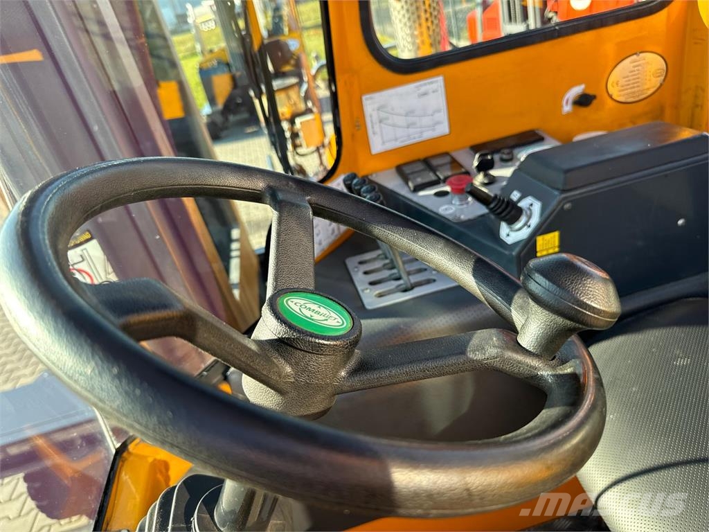 Combilift C5000L // LPG // Forks Positioner // Excellent con 4방향 리치트럭