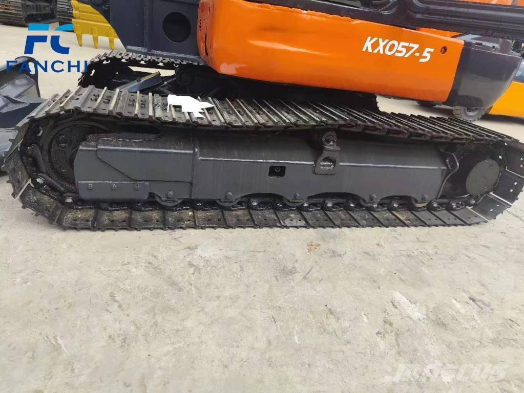Kubota kx057-5 Гусеничні екскаватори