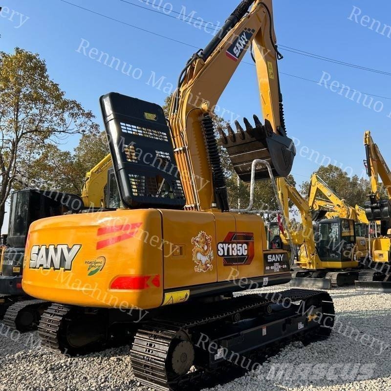 Sany SY 135 Escavadoras de rastos