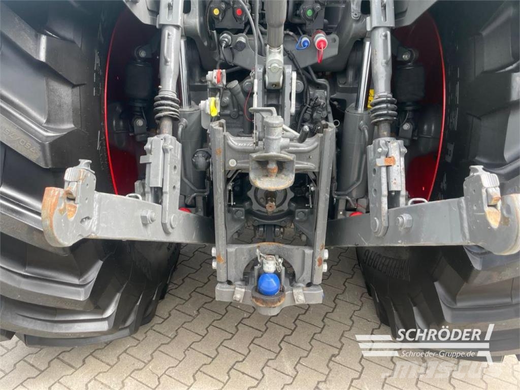 Fendt 1050 VARIO S4 PROFI PLUS Traktori