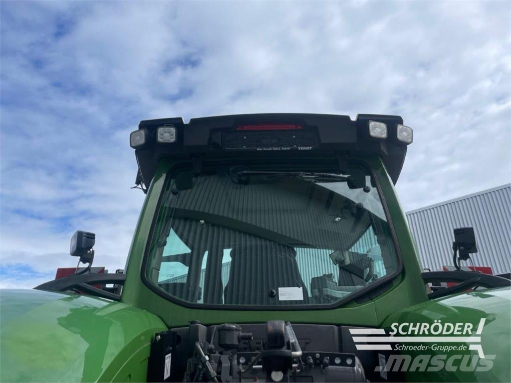 Fendt 1050 VARIO S4 PROFI PLUS Traktori
