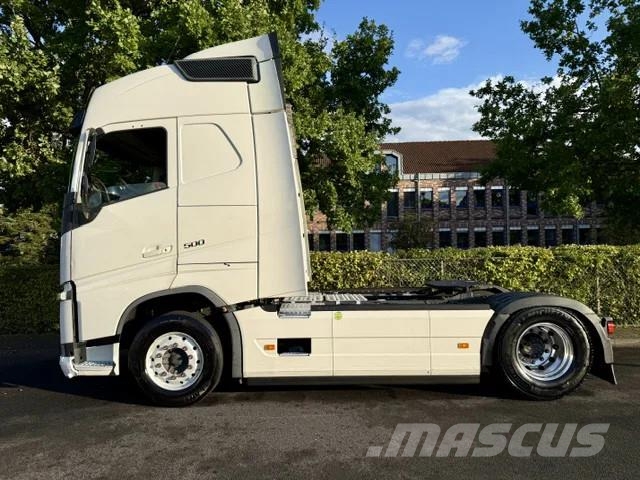 Volvo FH 500 Globetrotter / 2 x Tank / Euro6 Tractor Units
