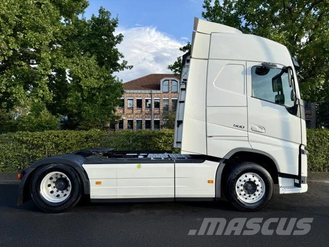 Volvo FH 500 Globetrotter / 2 x Tank / Euro6 Tractor Units