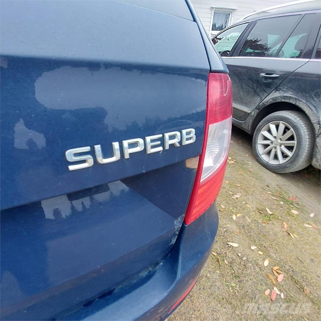 Skoda Superb Cars